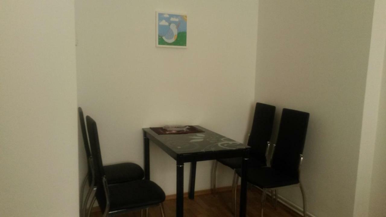 Lana Lo Apartments Karlovy Vary Luaran gambar